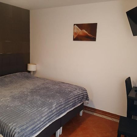 Rooms Lutra Bilje Zewnętrze zdjęcie